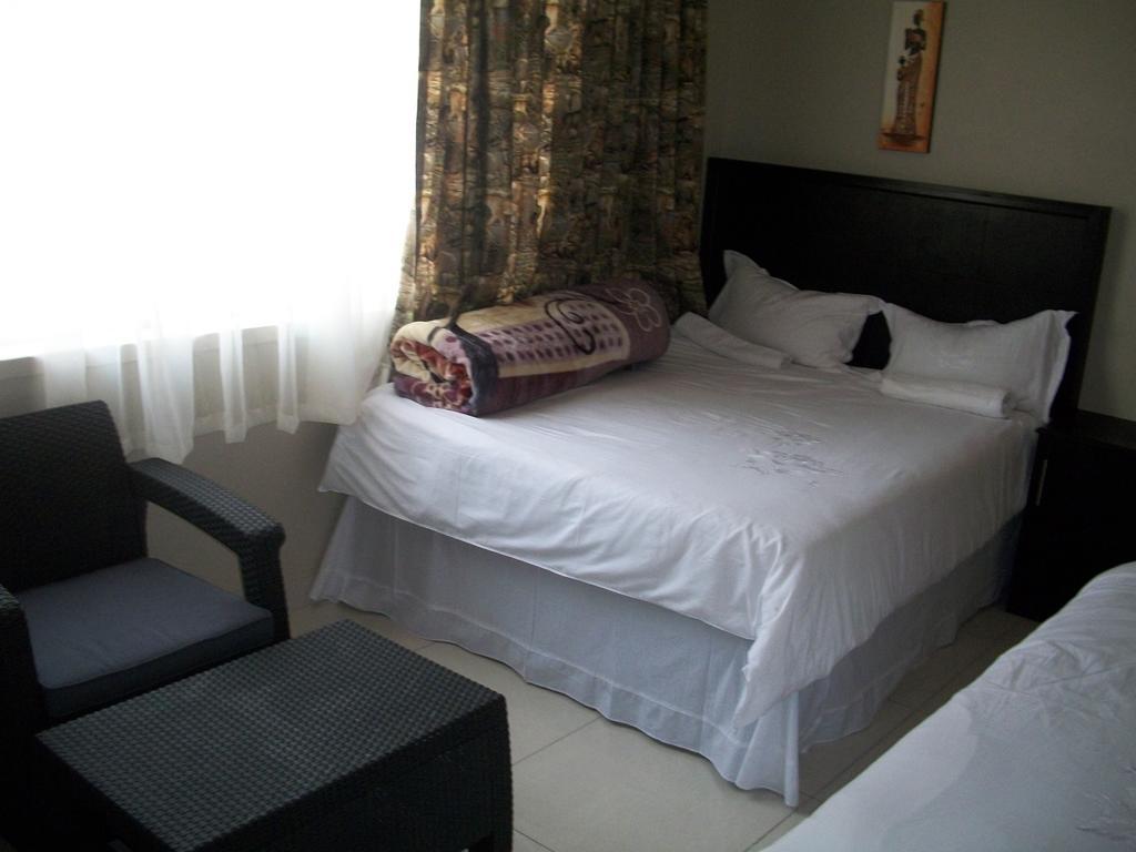 Chisam Guest Lodge Pty Ltd Johannesburg Room photo